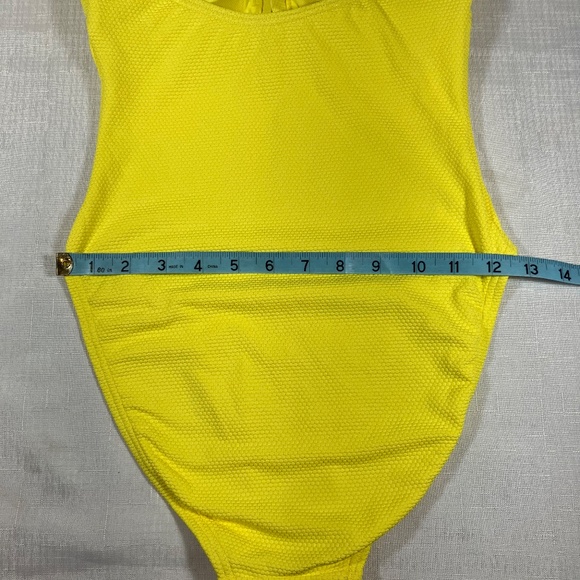 NWT Kate Spade YELLOW Scalloped Plunge One Piece Swimsuit, Size Small - Picture 10 of 12